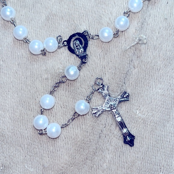 dream plus Jewelry - Dream Plus White Rosary
